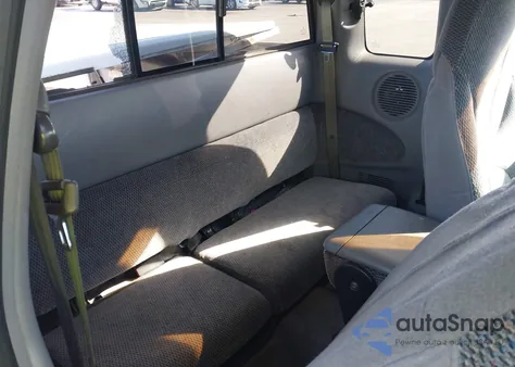 1999 Dodge Dakota Slt/Sport z USA, uszkodzony, nr VIN 1B7GL22X5XS123335